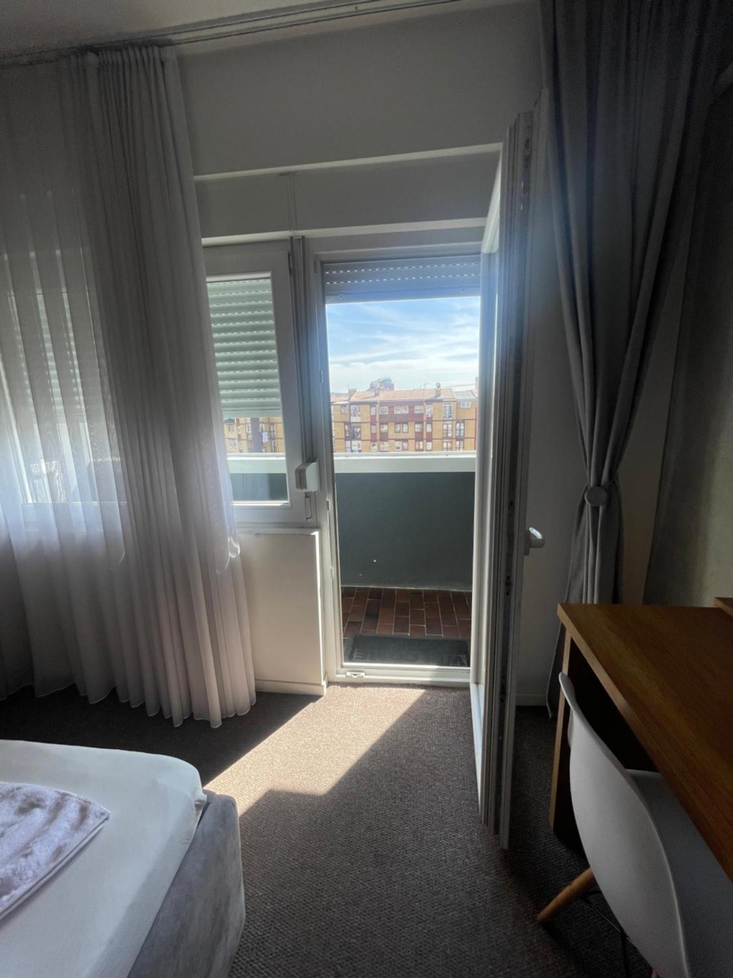 New Prishtina Luxury Rooms Πρίστινα Εξωτερικό φωτογραφία